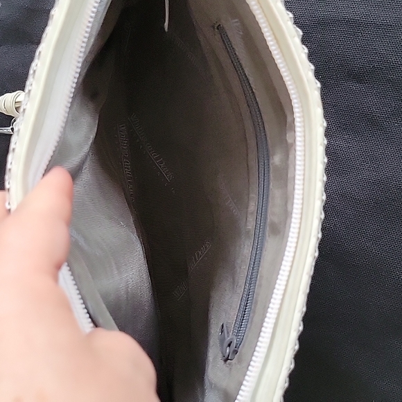 Whiting & Davis White Purse - Picture 3 of 6